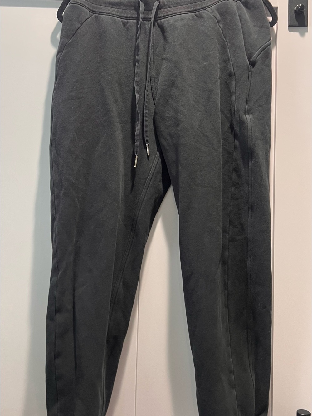 Lululemon Scuba High-Rise Jogger in black SZ 8